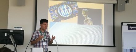 "Miguel García-Sancho presenting"